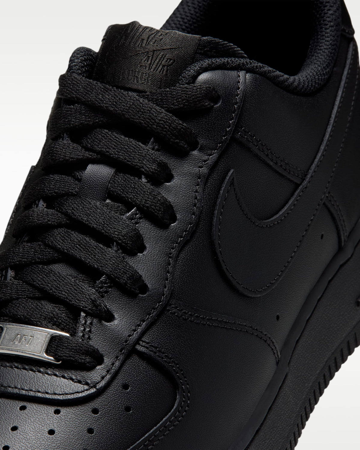 Nike Air Force 1 '07 Low Triple Black
